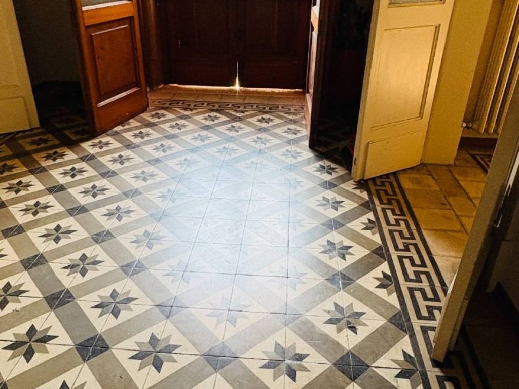 Villa a Legnago in Viale Regina Margherita, 3 - Foto 3