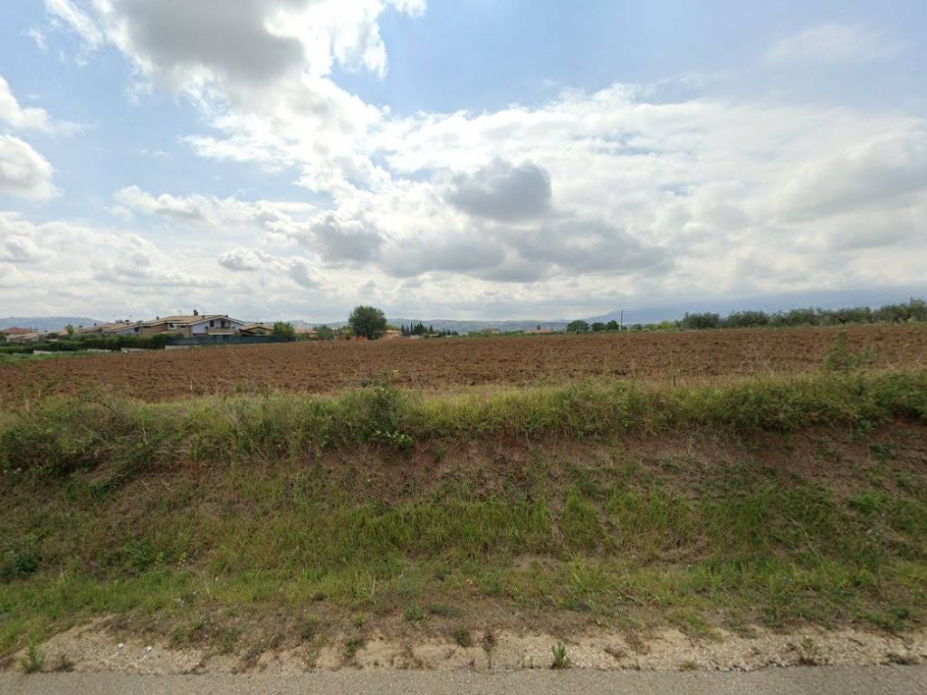 Terreno a Rosciano in Via del Vallone - Foto 2