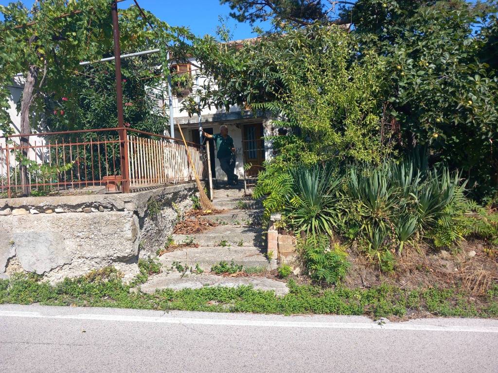 Rustico / casale a Catignano in Contrada Grotte Cappuccini - Foto 4