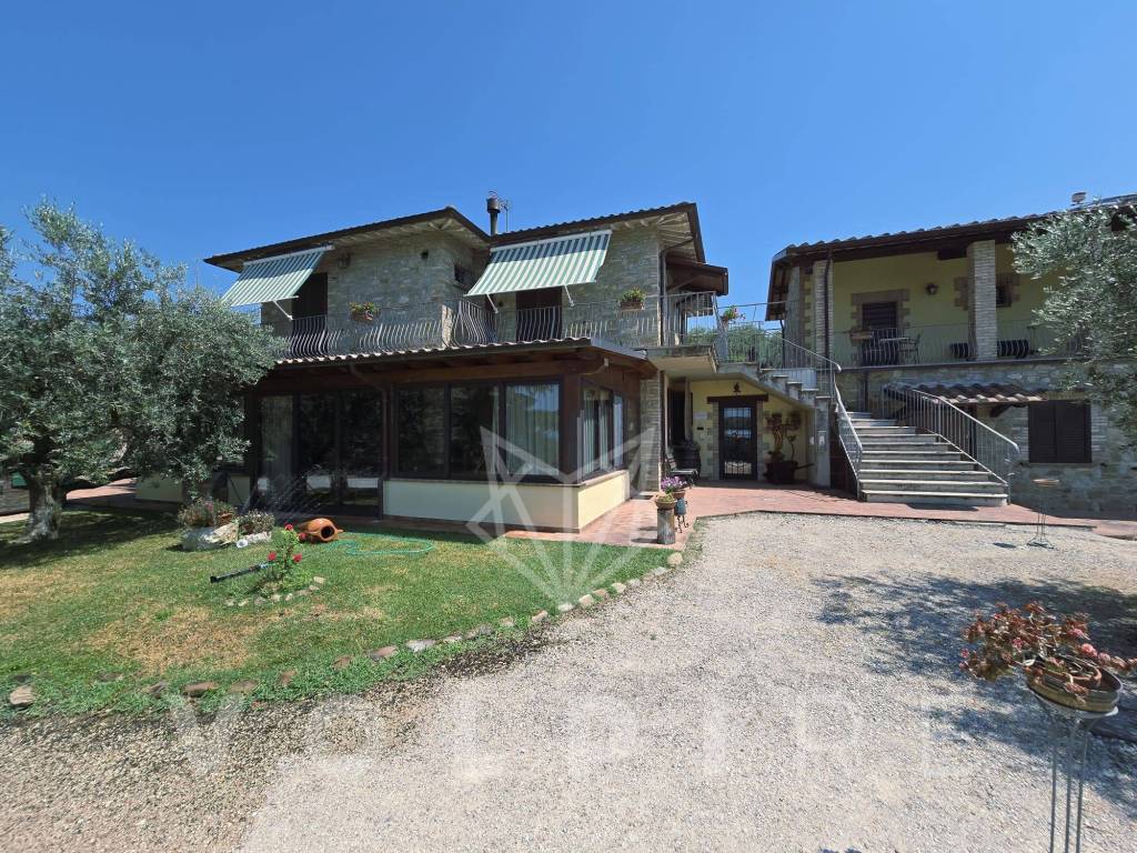Villa a Assisi in Via Sant'Angelo, 16 - Foto 4