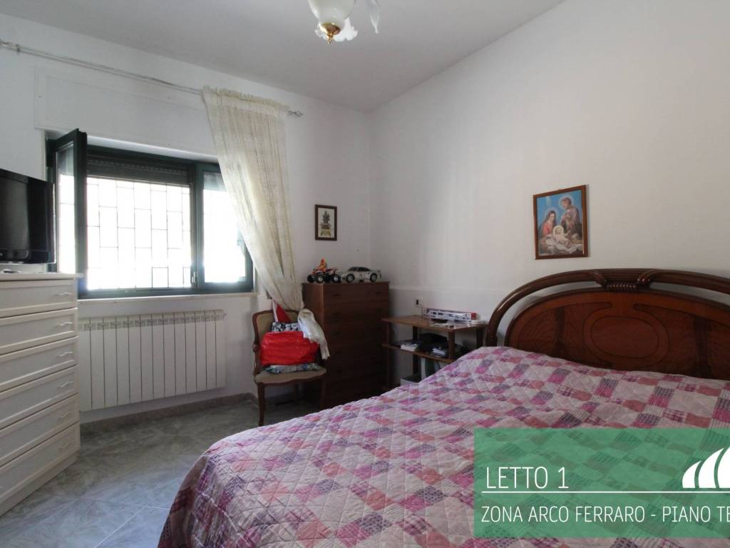 Casa indipendente a Mesagne in Via Arco Ferraro - Foto 5