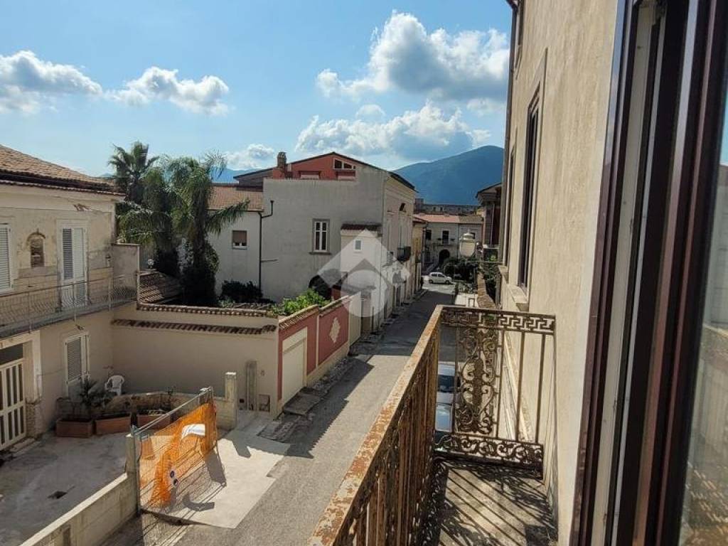 Appartamento a Airola in Via Innico Caracciolo, 9 - Foto 4