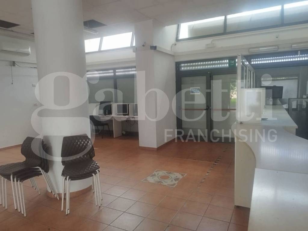 Immobile a Taranto in PIAZZA G.B.TEDESCO , 9 - Foto 3