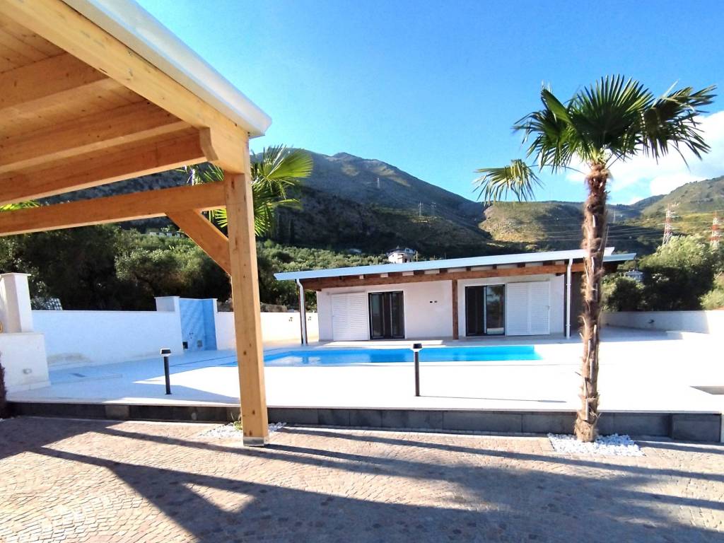 Villa a Formia in Via Pientime - Foto 3