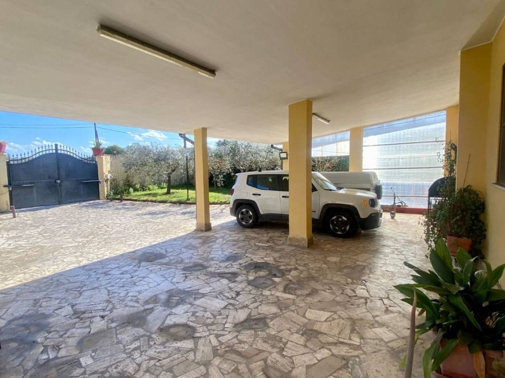 Villa a Aprilia in Via Monte Pennino, 8 - Foto 5