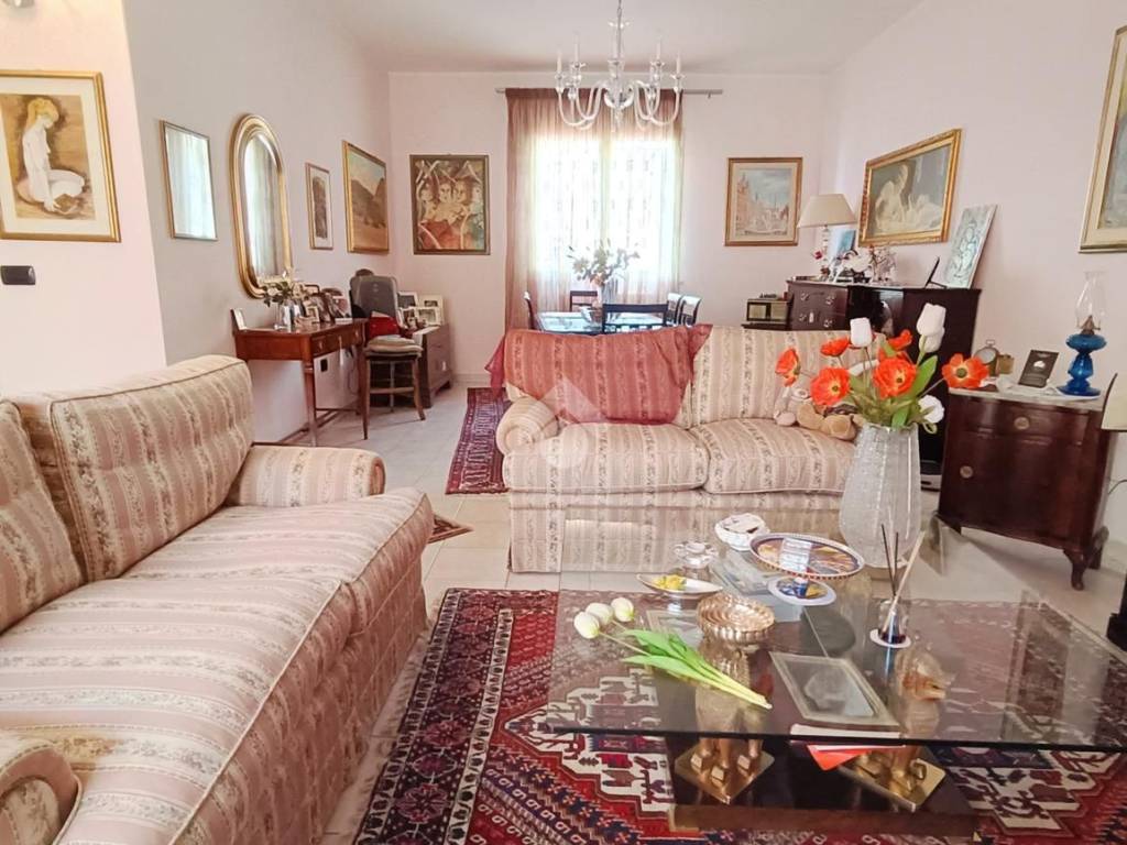 Appartamento a Gravina di catania in Via rende, 4 - Foto 4