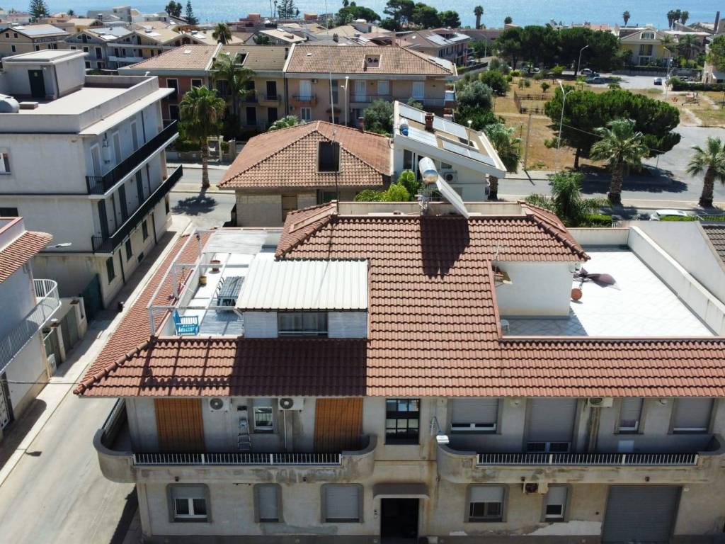 Casa indipendente a Avola in Via Pierre e Marie Curie - Foto 5