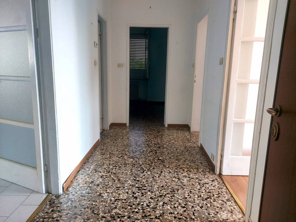 Appartamento a Brunate in Via Eleonora Pedraglio, 13 - Foto 3
