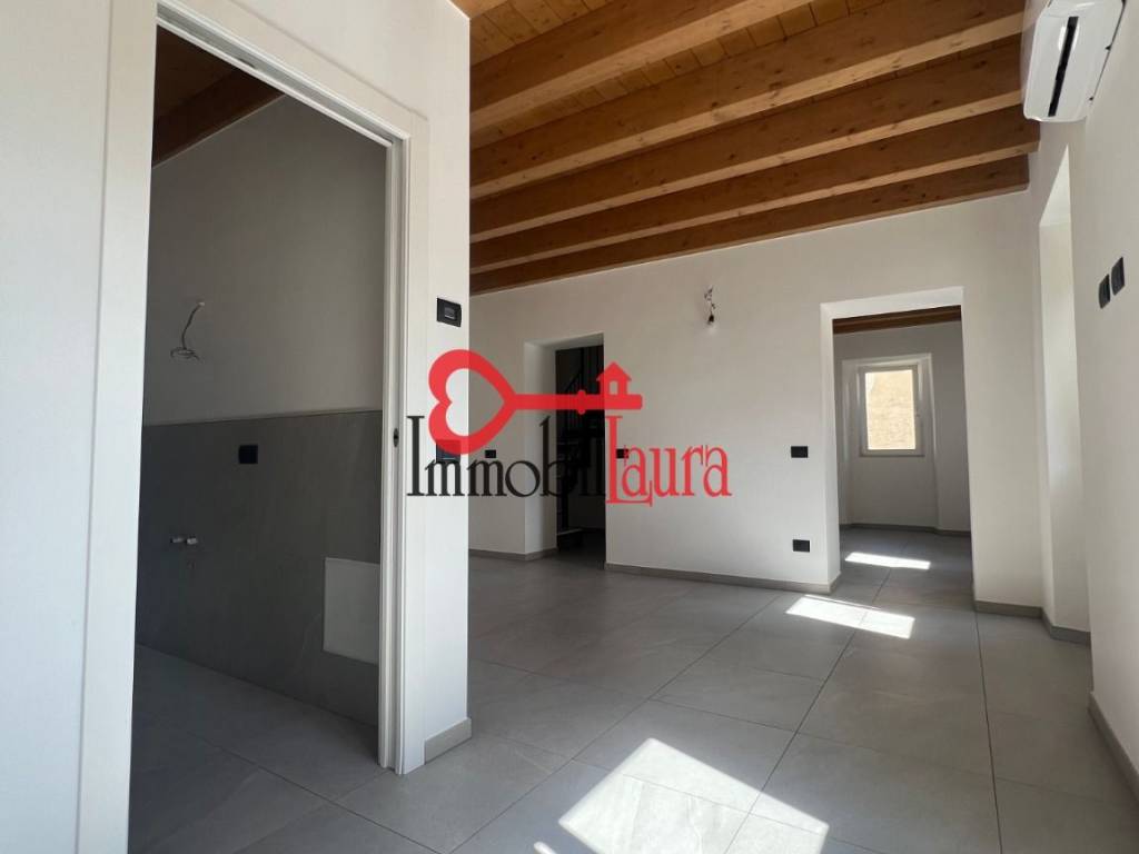 Appartamento a Bisuschio - Foto 4