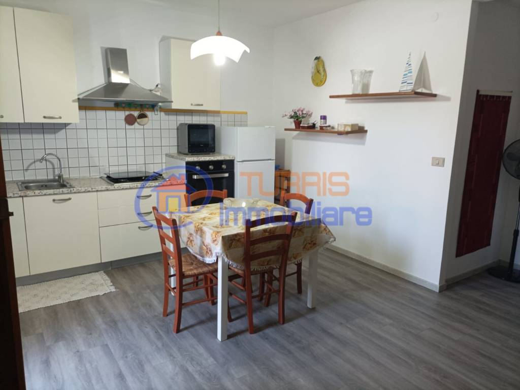 Appartamento a Porto torres in Via Antonio Rosmini, 2 - Foto 4
