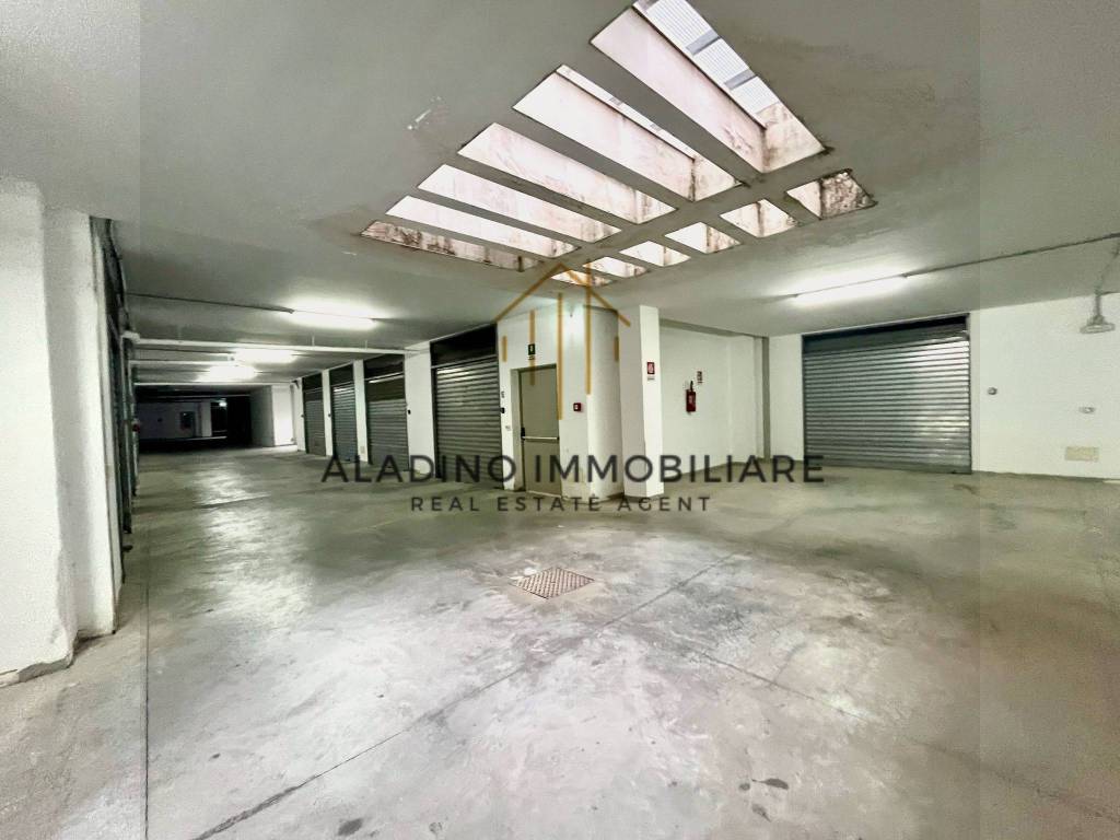 Box / garage a Trani - Foto 2