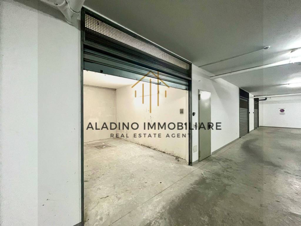 Box / garage a Trani - Foto 3