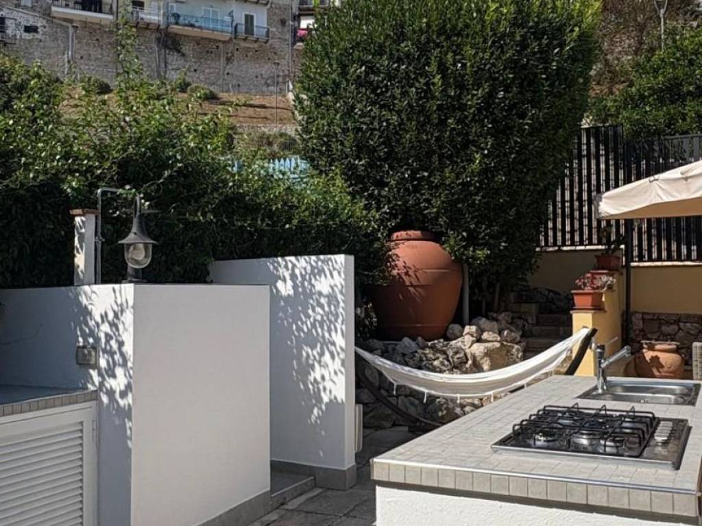 Appartamento a San felice circeo in Viale della Vittoria - Foto 2