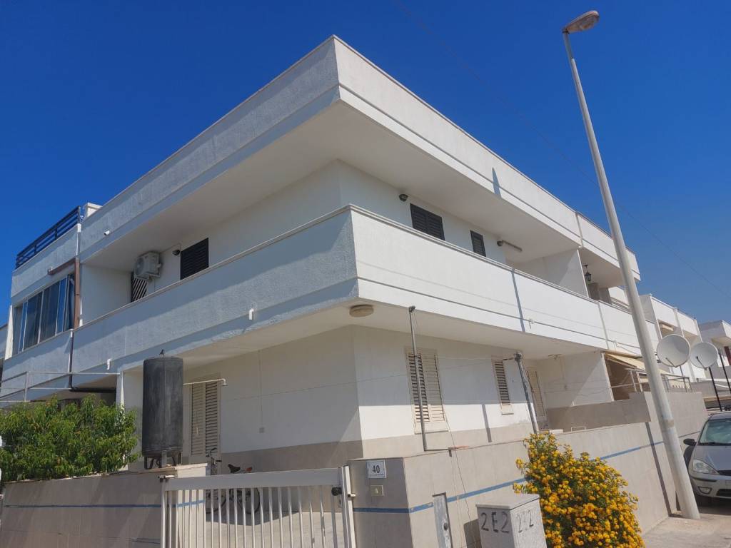 Appartamento a Salve in Via Fratelli De Notaris - Foto 2