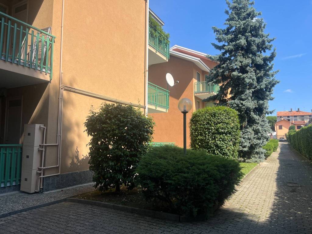 Appartamento a Biella in Via Giorgio Levi Montefiore - Foto 3