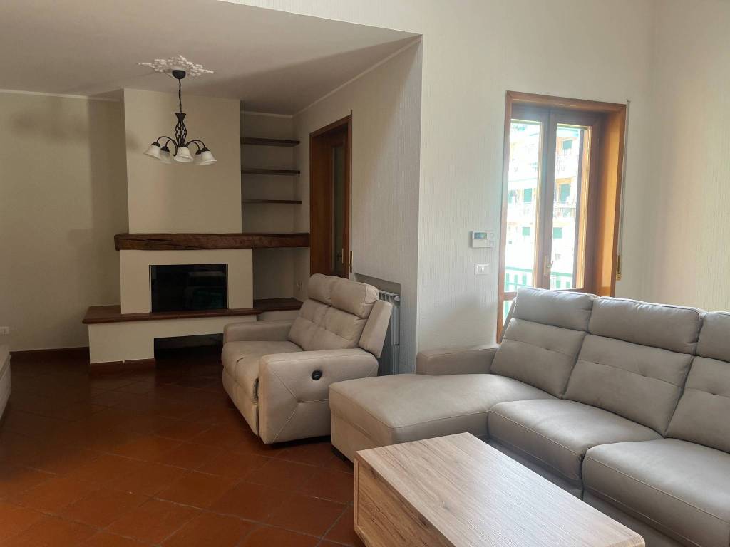 Appartamento a Biella in Via Giorgio Levi Montefiore - Foto 4