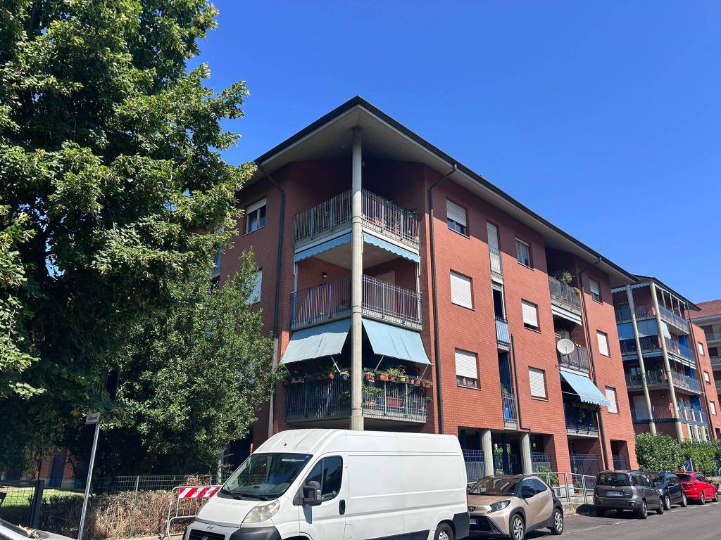 Appartamento a Nichelino in Via Roma - Foto 2
