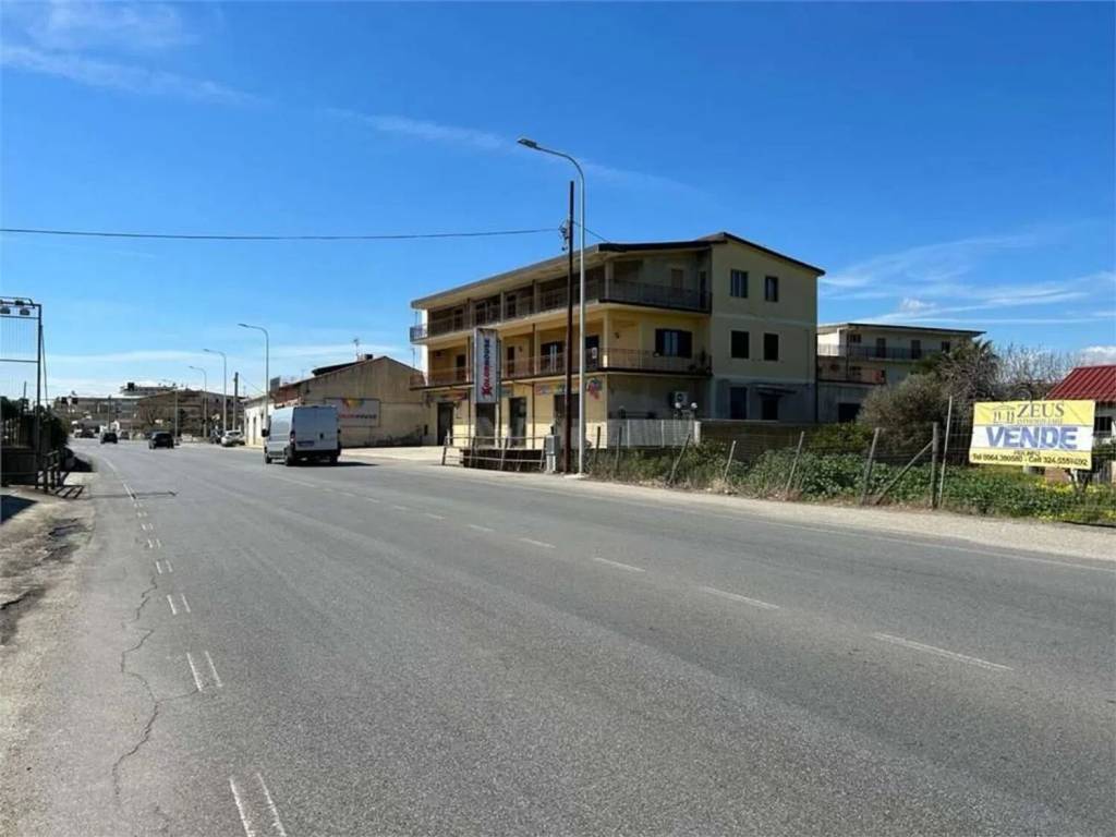 Terreno a Siderno in Via Mediterraneo, 50 - Foto 3