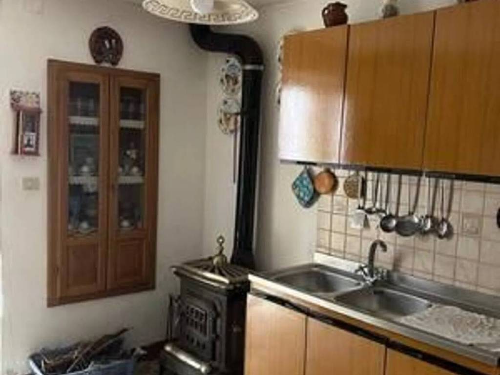Villa a Fabrizia in Via Cristoforo Colombo, 19 - Foto 4