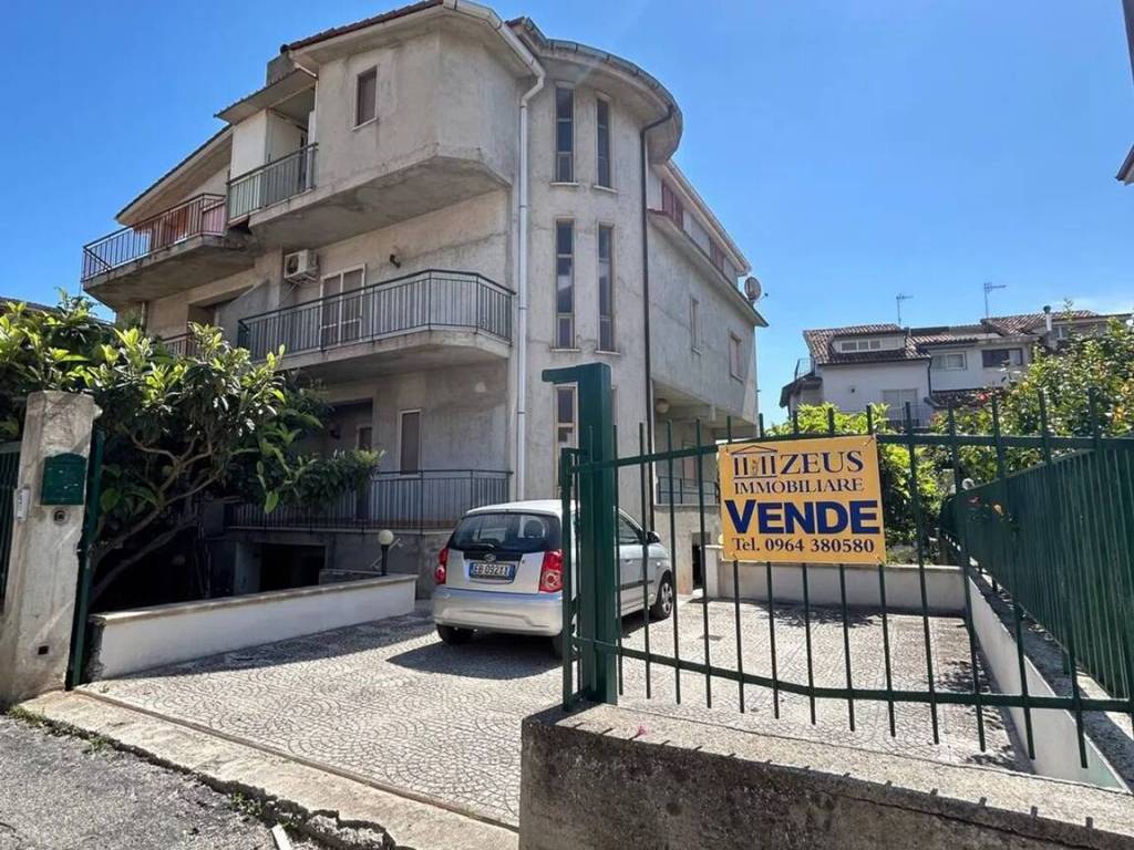 Villa a Siderno in Via Randazzo No Number - Foto 2