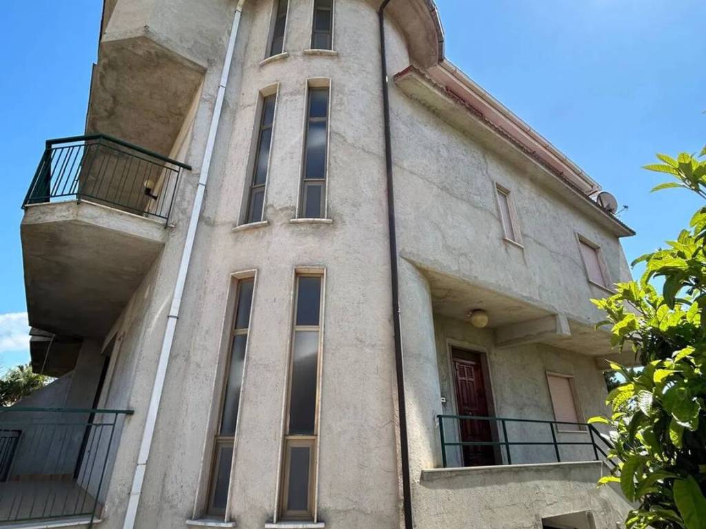 Villa a Siderno in Via Randazzo No Number - Foto 4