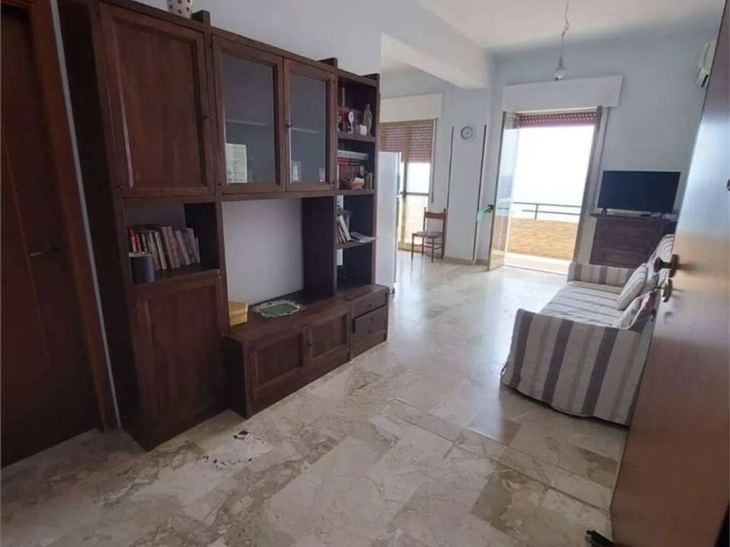 Appartamento a Siderno in Via Nazionale, 208 - Foto 3