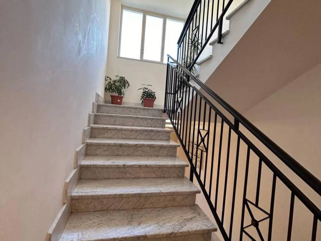 Appartamento a Siderno in Via delle Querce - Foto 3