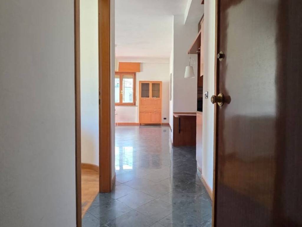 Appartamento a Aosta in VIA CARLO PROMIS, 8 - Foto 4