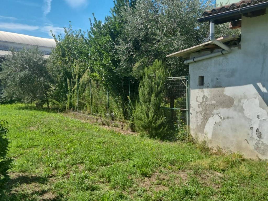 Casa indipendente a Alessandria - Foto 2