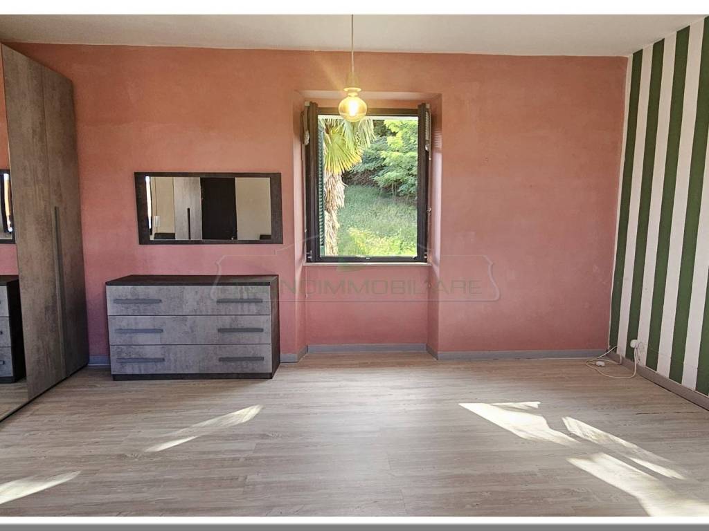 Appartamento a Arona in Via Felice Cavallotti - Foto 3