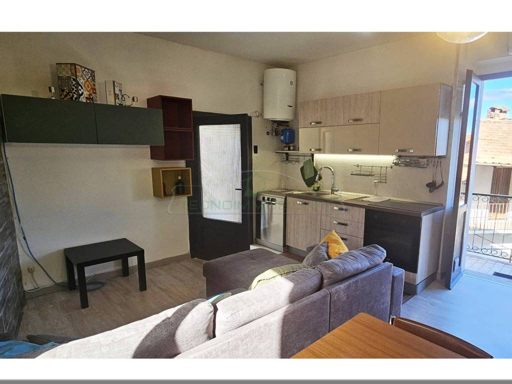 Appartamento a Arona in Via Felice Cavallotti - Foto 4