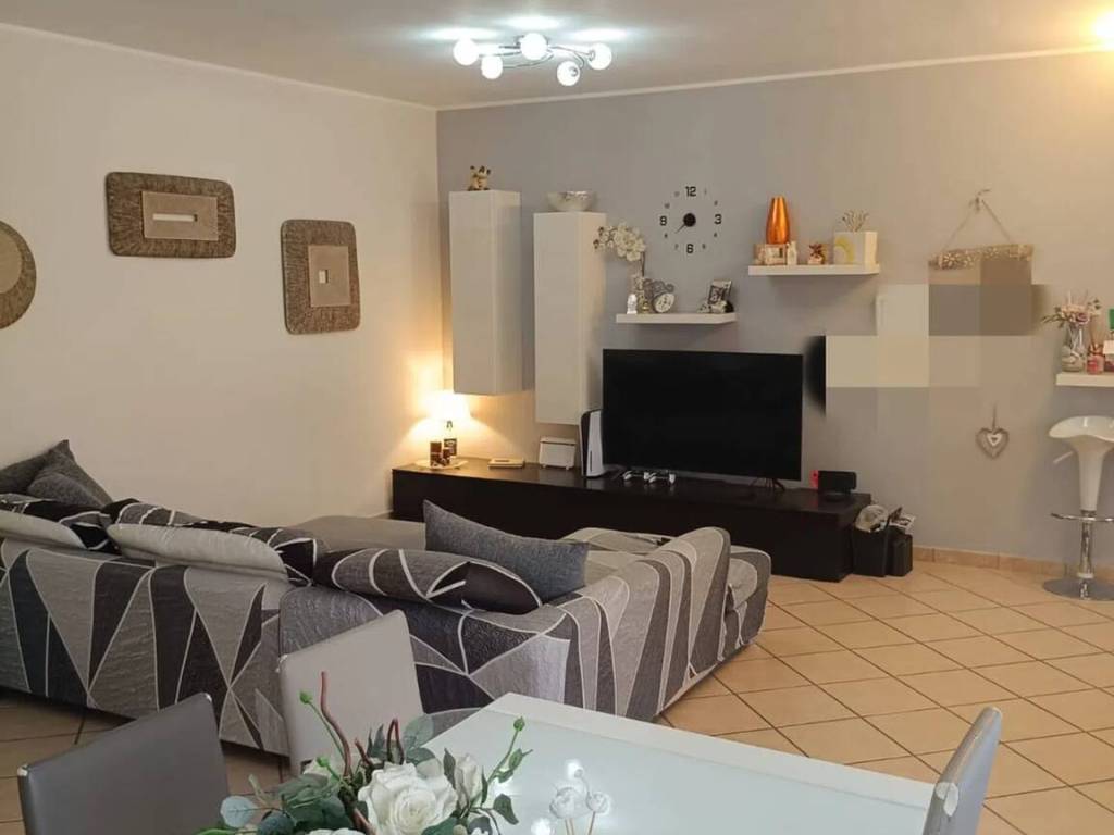 Appartamento a Verona in Via Monsignor Giacomo Gentilin, 20 - Foto 3