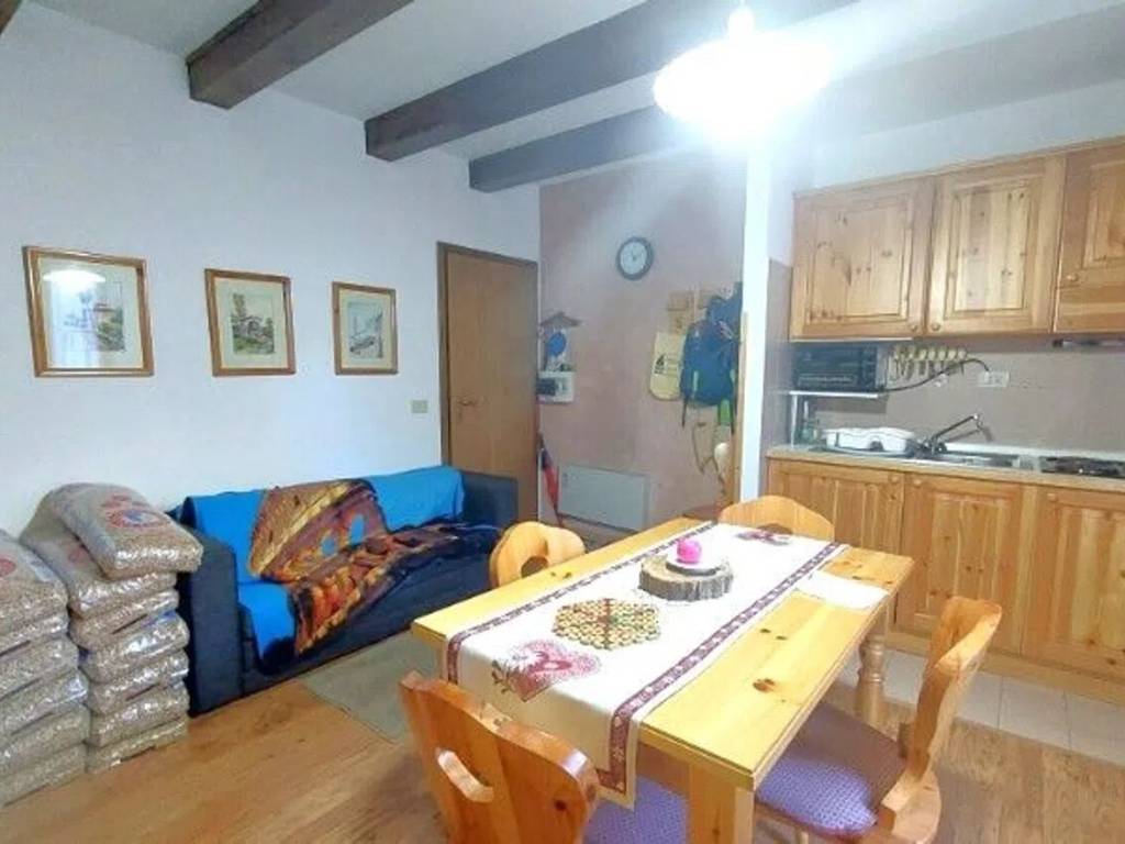 Appartamento a Abetone cutigliano in Via Brennero, 317 - Foto 2