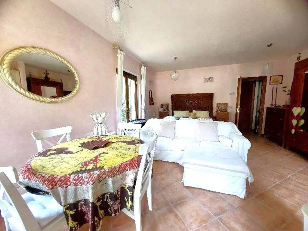 Appartamento a Abetone cutigliano in Viale Beatrice, 77 - Foto 5