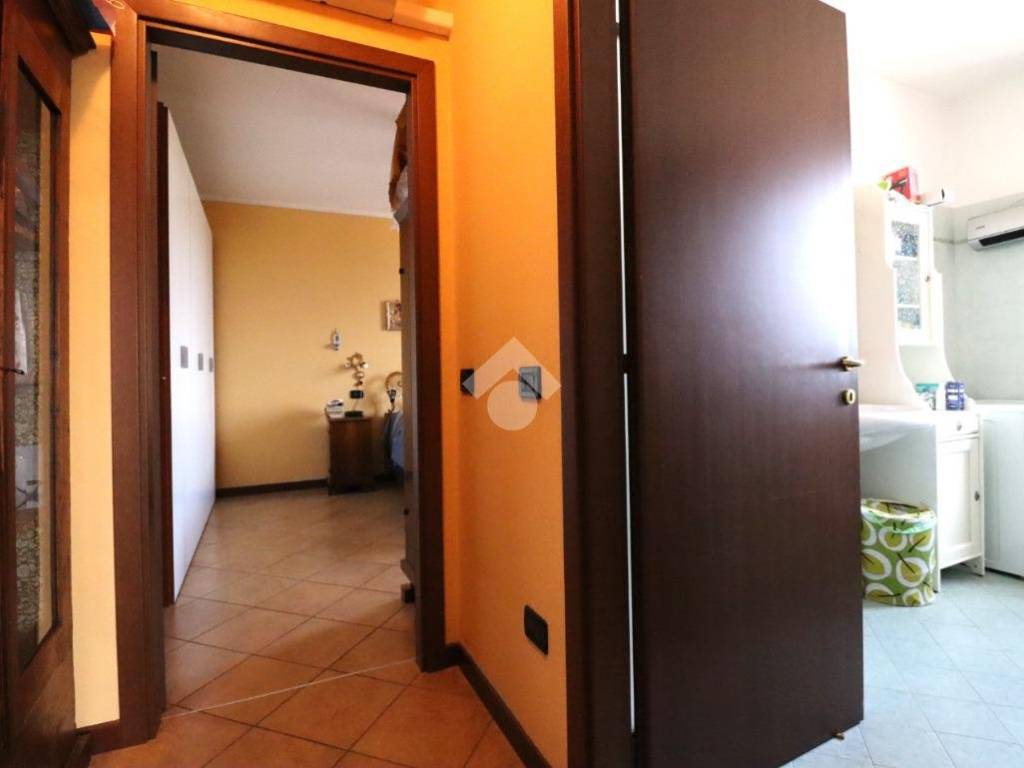 Appartamento a Porto mantovano in Via Gramsci, 1 - Foto 4