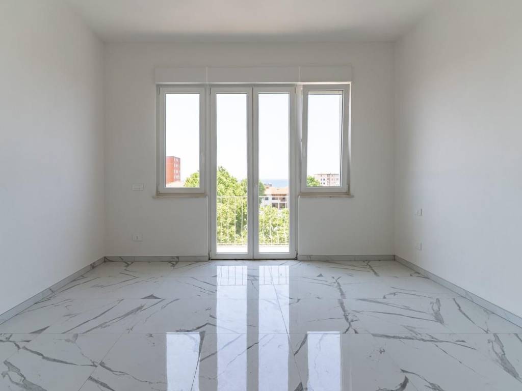 Appartamento a Rosignano marittimo in Piazza Monte alla Rena, , 57016 - Foto 2