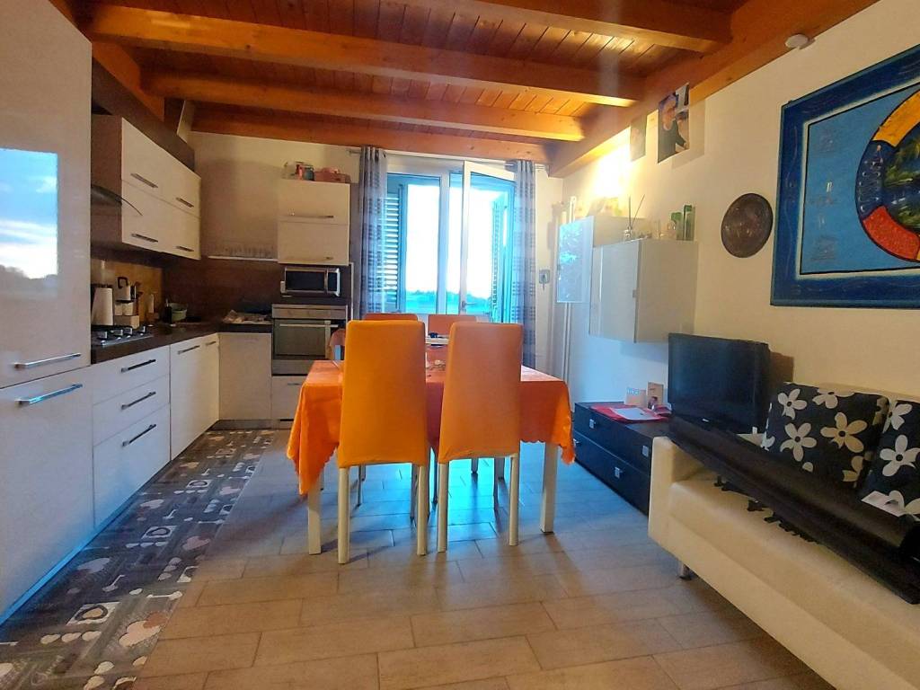 Appartamento a Baricella in Via Savena Vecchia - Foto 4