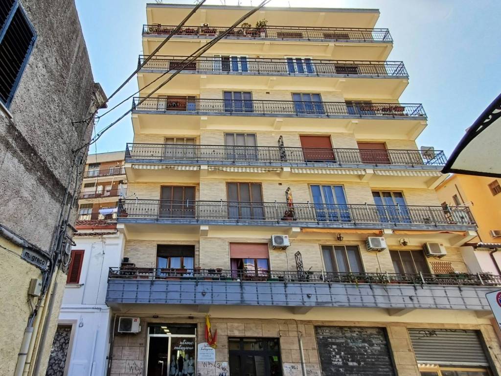 Appartamento a Catanzaro in Via Mario Greco, 102 - Foto 2