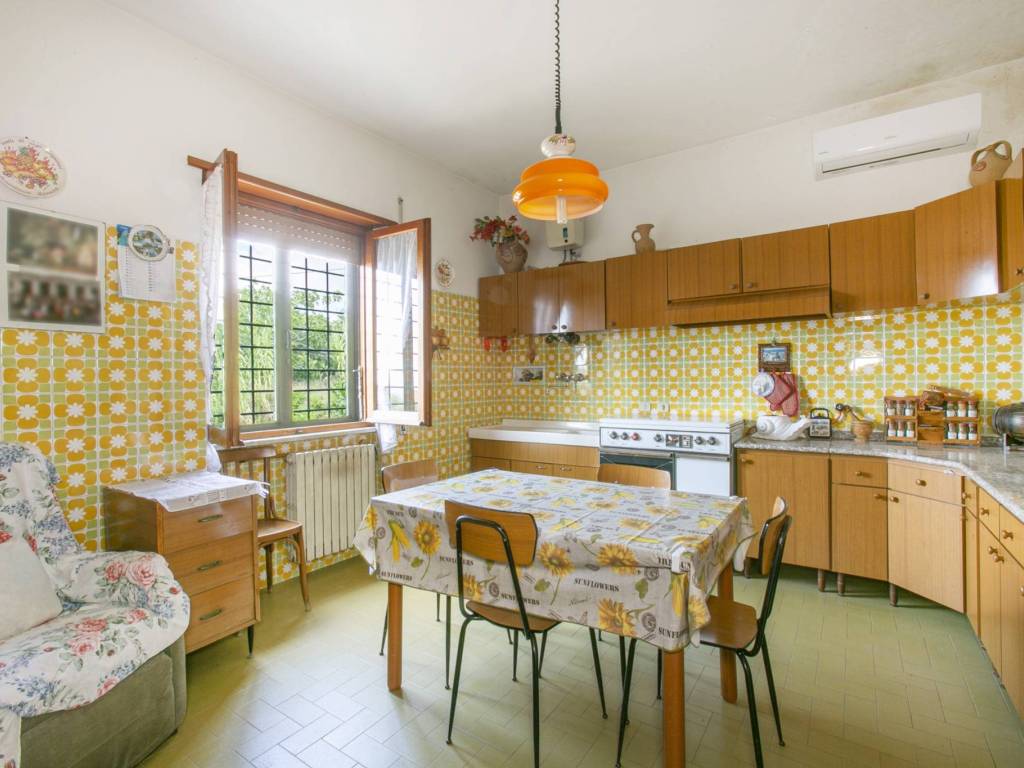 Villa a Genzano di roma in Strada Vicinale dei Macina, 17 - Foto 4