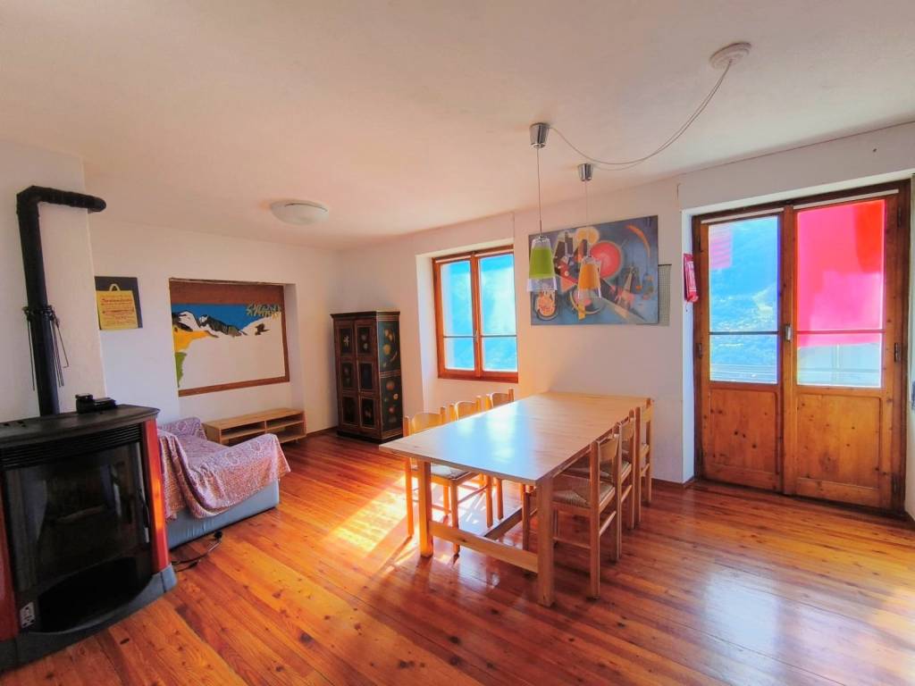 Appartamento a Chiesa in valmalenco in Località Primolo - Foto 2