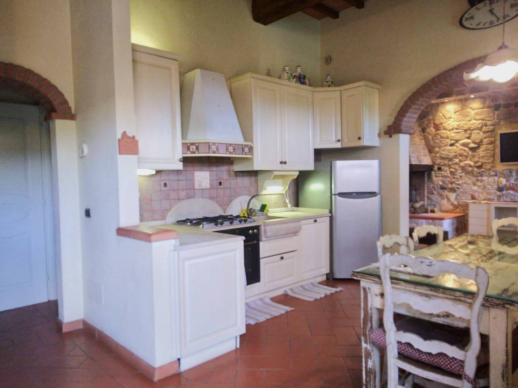 Casa indipendente a Prato in Via del Leone - Foto 4