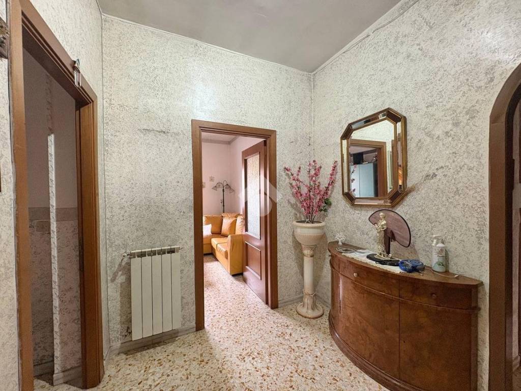 Appartamento a Arzano in Via Cristoforo Colombo, 25 - Foto 2