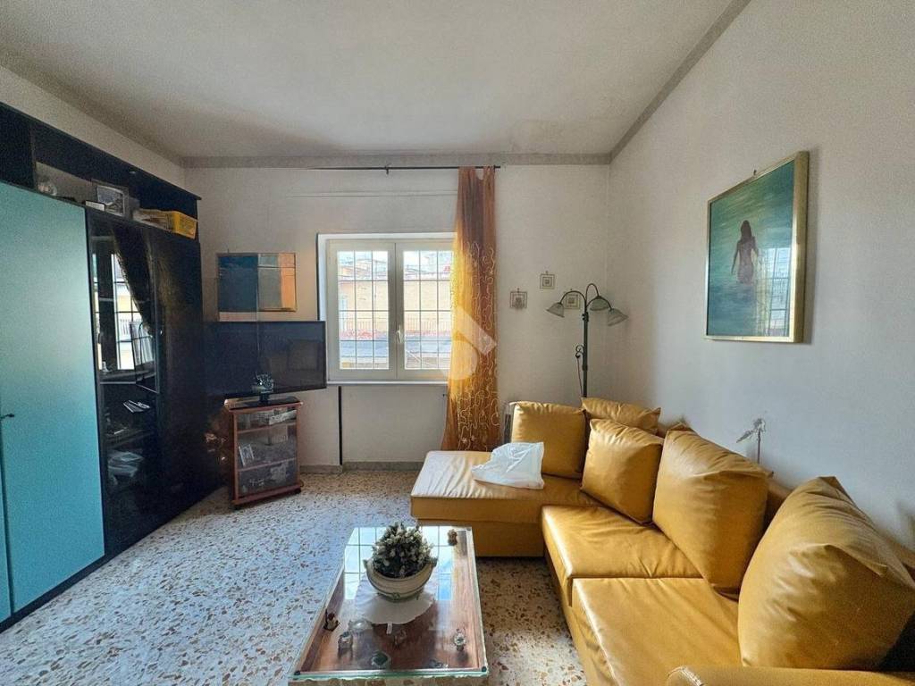 Appartamento a Arzano in Via Cristoforo Colombo, 25 - Foto 4