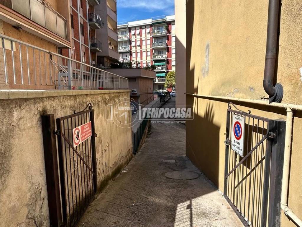 Appartamento a Mantova in Via Leopoldo Camillo Volta 6 - Foto 4