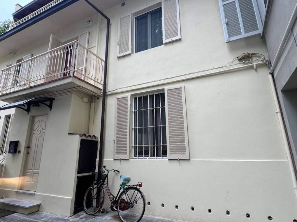 Casa indipendente a Parma in Via Repubblica, 61 - Foto 2