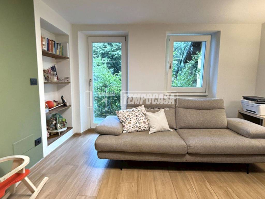 Appartamento a Verbania in Via Canton Magistris, 4 - Foto 2