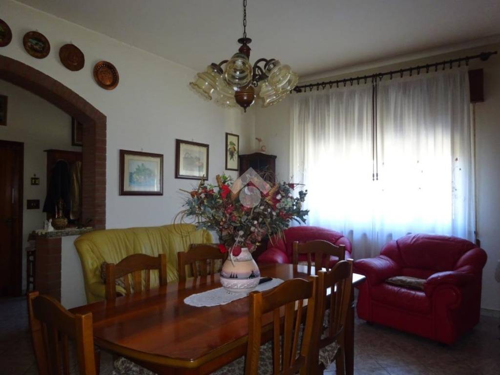 Appartamento a Masi torello in VIALE ADRIATICO - Foto 2