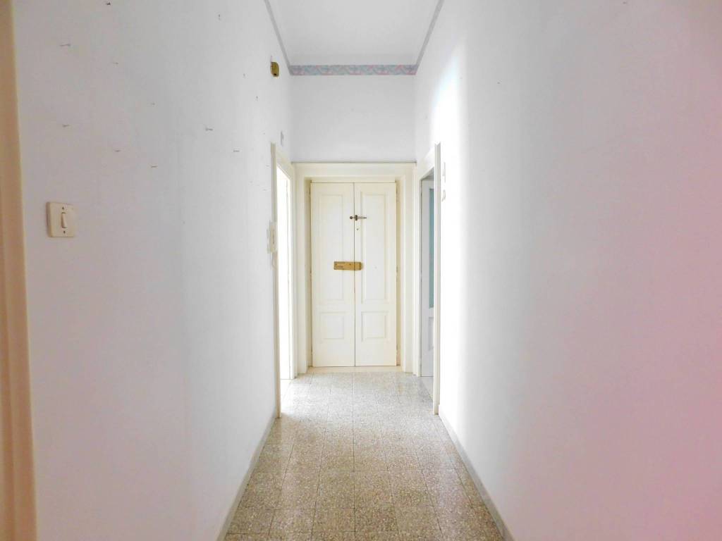 Appartamento a Martina franca in Via Giovanni Pascoli - Foto 4
