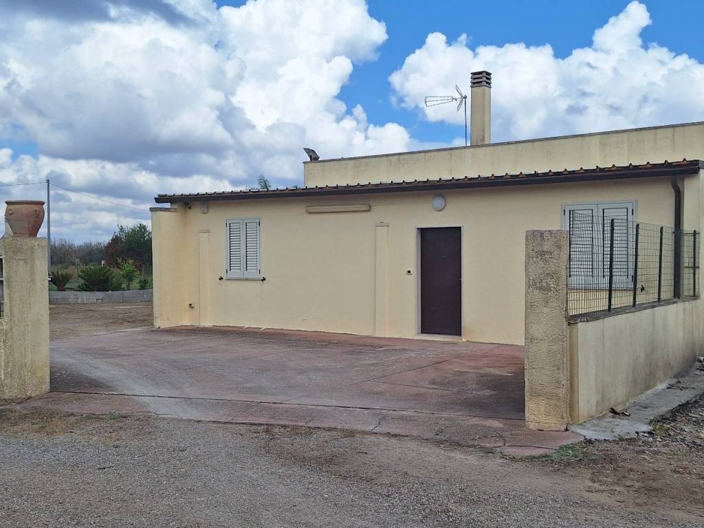 Rustico / casale a Cutrofiano in SP362 - Foto 2