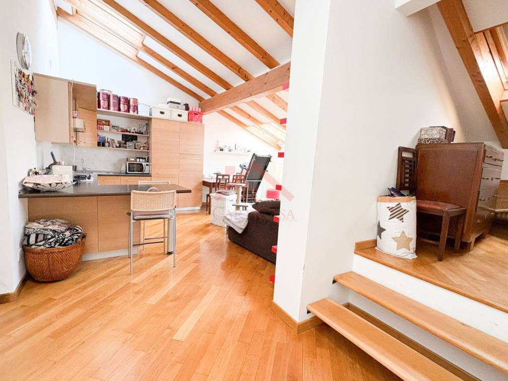 Appartamento a Carpi in Corso Alberto Pio 72 Carpi Province of Modena Italy , - Foto 3